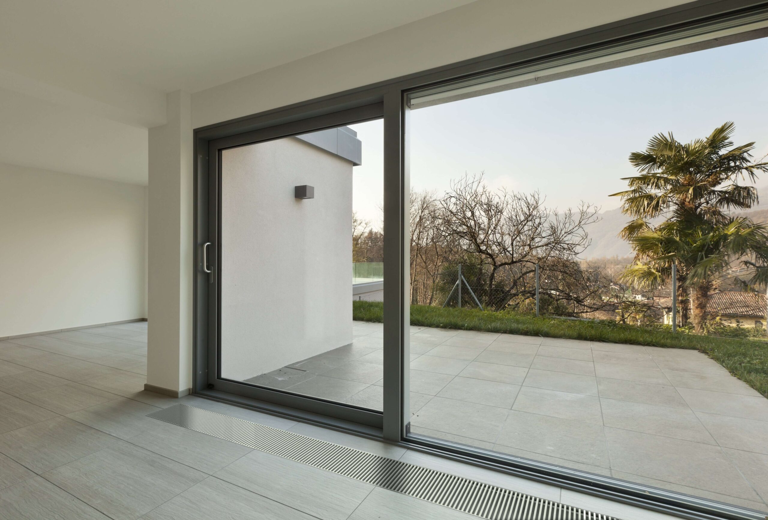 Įleidžiamas grindinis konvektorius FC 250x32x15